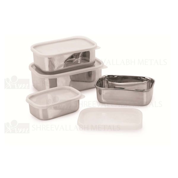 Rectangular Bowl With Plastic Lid